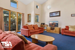 Akuna 1, Thredbo Village